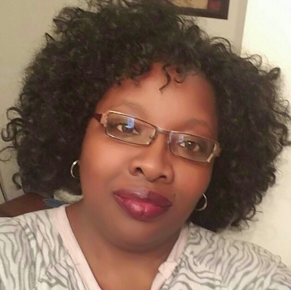 Meet your Posher, Jennifer!